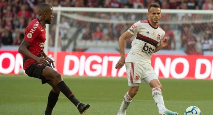 #BombouNoColuna: Sport cobrando o Flamengo, data estimada para retorno da Libertadores, e mais