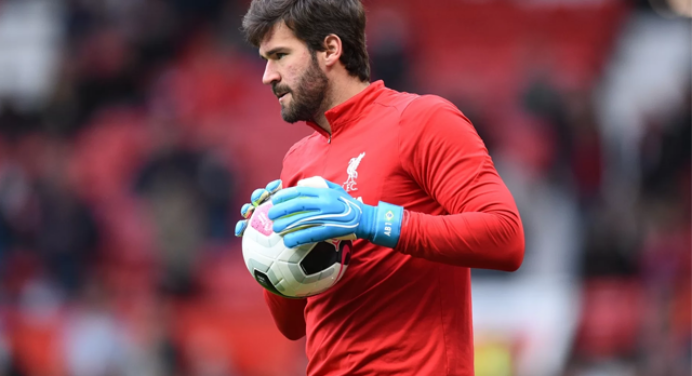 #BombouNoColuna: goleiro do Liverpool destacando força do Fla, nova proposta por Guga em estudo, e mais