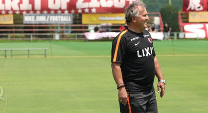 Dirigente no Japão, Zico revela acompanhar jogos do Flamengo de madrugada: “É gratificante”