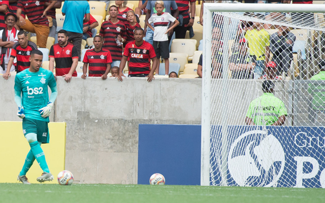 Parabéns, cria! Goleiro do Flamengo, Gabriel Batista completa 22 anos nesta quarta-feira