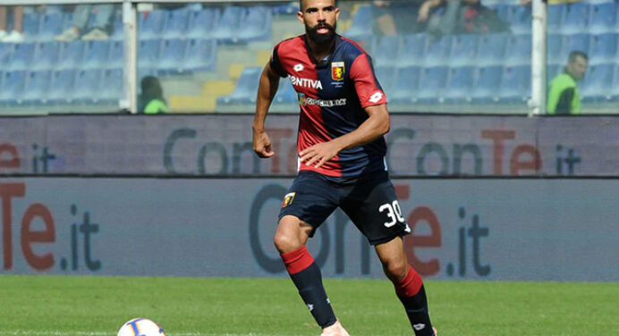 Tem vaga? Volante ex-Inter e Seleção, Sandro rescinde contrato com o Genoa e fica livre no mercado