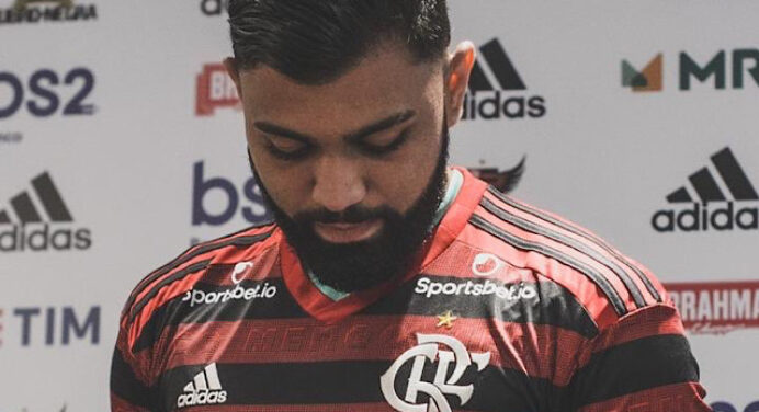Gabigol usará camisa 24 em homenagem a Kobe Bryant
