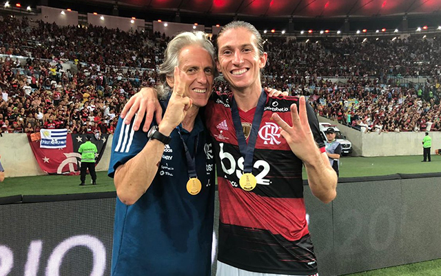 Filipe Luís recebe convite para ser auxiliar técnico de Jorge Jesus no Al Hilal