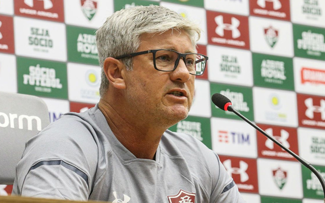 Técnico do Fluminense garante que vai propor o jogo contra o Flamengo: “Não dá para jogar pelo empate”