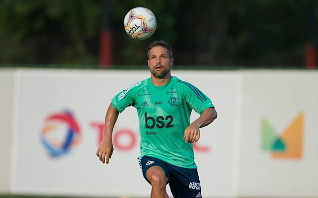 Na luta contra o coronavírus, Diego aproveita quarentena para incentivar a prática de exercícios físicos