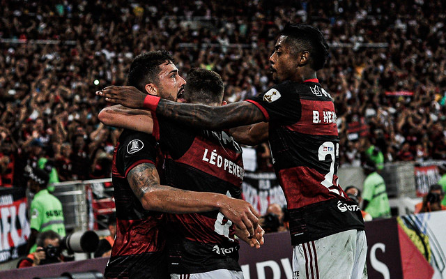 Com zaga segura e ataque poderoso, Flamengo vence o Barcelona em ritmo de treino; veja as notas