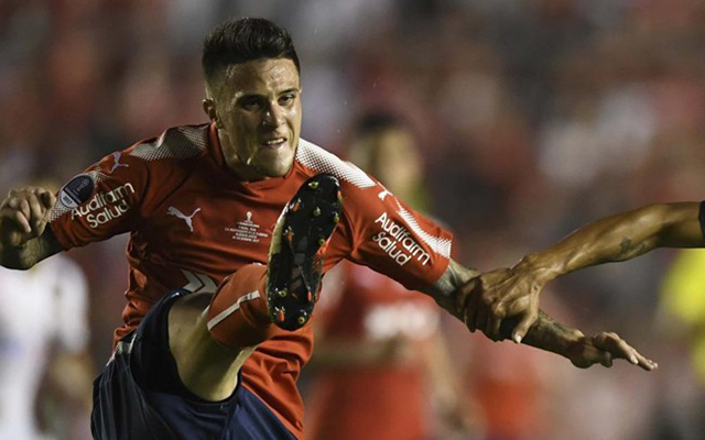 Flamengo descarta negociação por Fabricio Bustos, lateral do Independiente