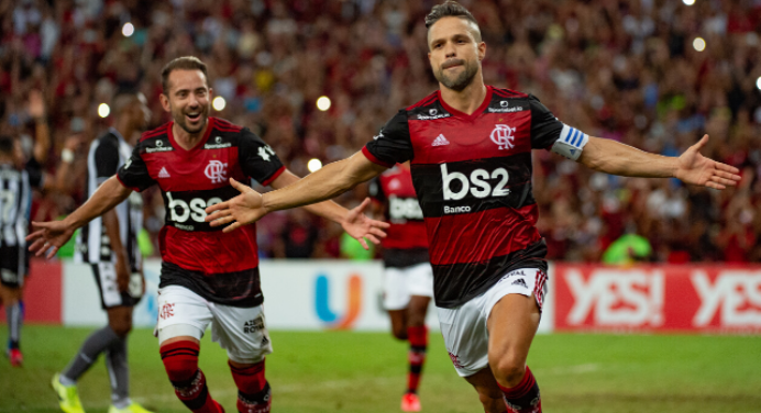Diego conta detalhes sobre sonho antigo de jogar no Flamengo e revela conversa com ídolos do clube
