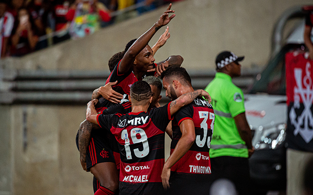 Mesmo com possibilidade de time misto, Flamengo é visto como favorito contra o Botafogo