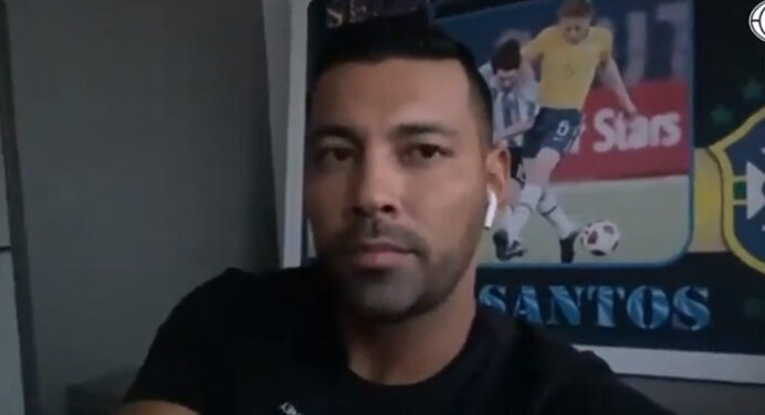 Ex-lateral do Flamengo, André Santos enaltece momento do clube e avalia: “Muito difícil de ser batido”