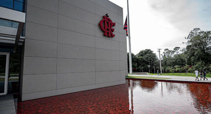 Flamengo encaminha parceria com hospital particular para ajudar clubes pequenos do Rio