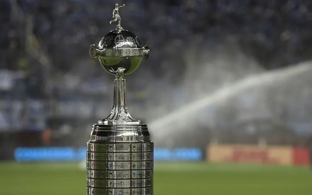 Dirigente da Conmebol cogita extensão da Libertadores até 2021 e foca em “retorno seguro para todos”