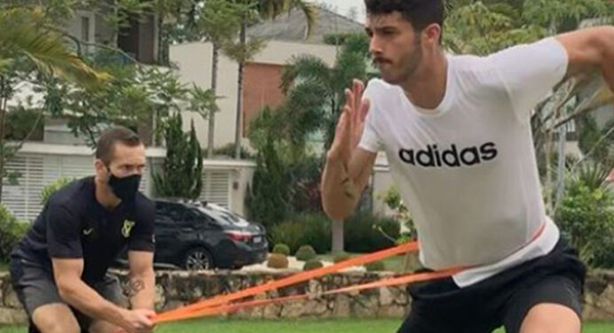 Preparador físico do Flamengo desabafa sobre mal-estar envolvendo personal trainer e profissionais do clube