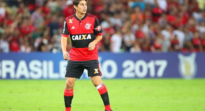 Darío Conca se manifesta sobre passagem apagada pelo Flamengo: “Fiquei chateado”