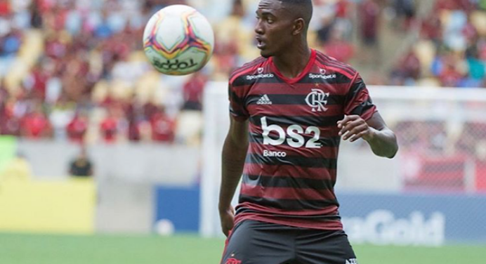 Benfica mira em promessa da base do Flamengo, diz jornal português
