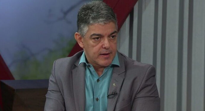 Secretário de saúde vai na contramão de Witzel e pede calma por volta aos treinos: “Clubes precisam esperar”