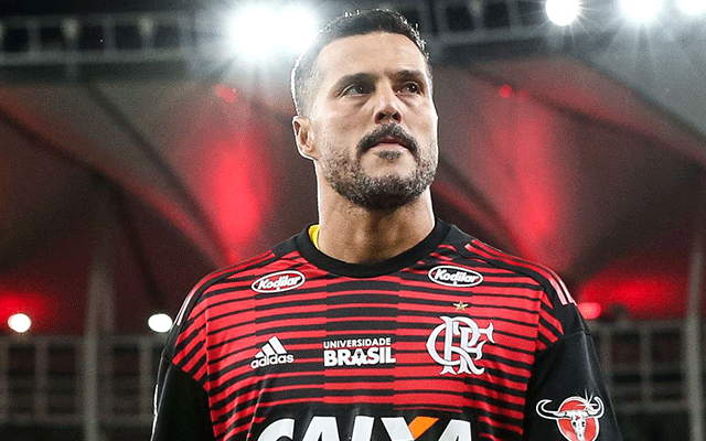 Júlio César afirma: 'Não me considero o melhor goleiro da história do  Flamengo