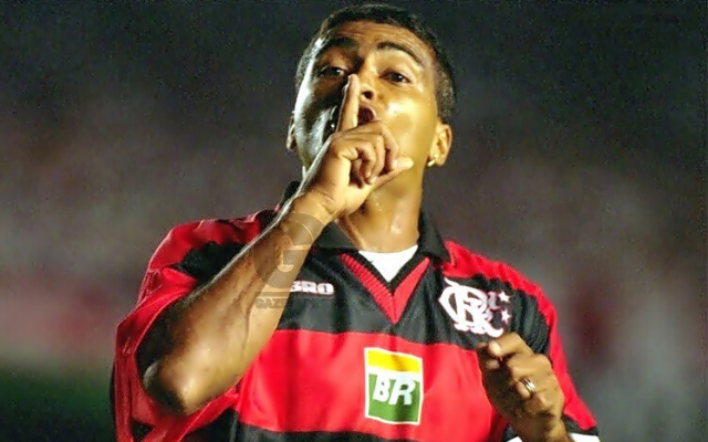 Romário relembra troca do Barcelona pelo Flamengo e garante: “Minha felicidade valia mais do que a parte financeira”