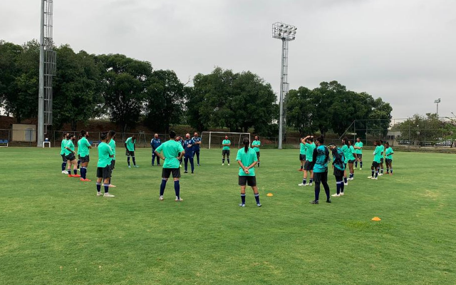 O time não é da Marinha, é do Flamengo': coordenador do futebol