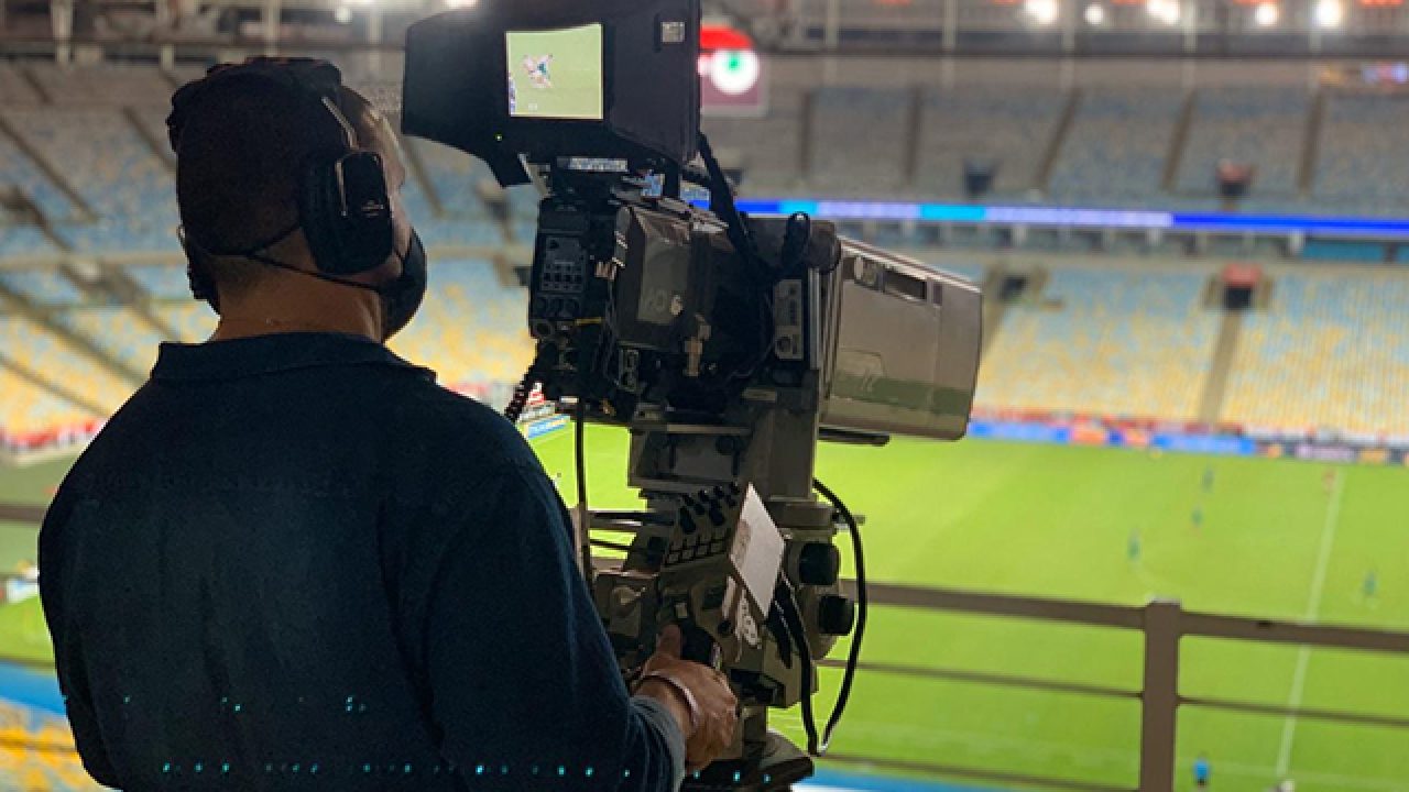 Resultado de imagem para Aposta da TV fez CBF vetar adiamento de jogo do Flamengo