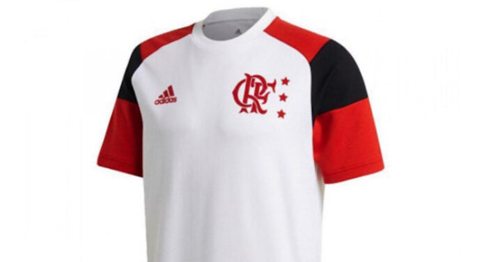 Comentarista descreve como ‘lamentável’ vazamento de camisa especial do Flamengo: “Todo mundo perde”
