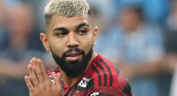 Comentarista destaca pouco tempo de trabalho de Domènec no Flamengo e minimiza favoritismo contra o Atlético-GO