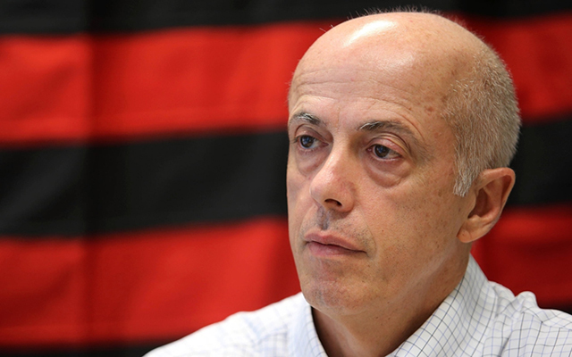 ‘Esquecido’ em livro sobre conquistas do Flamengo, ex-vice de finanças avisa: “Aguardo correção”