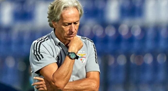 Flamengo não se movimenta em relação a Jorge Jesus, mesmo com instabilidade do técnico do Benfica
