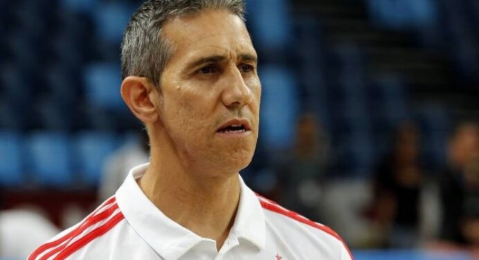 Ex-técnico do Fla, José Neto conquista medalha de bronze com Seleção feminina de basquete na Americup