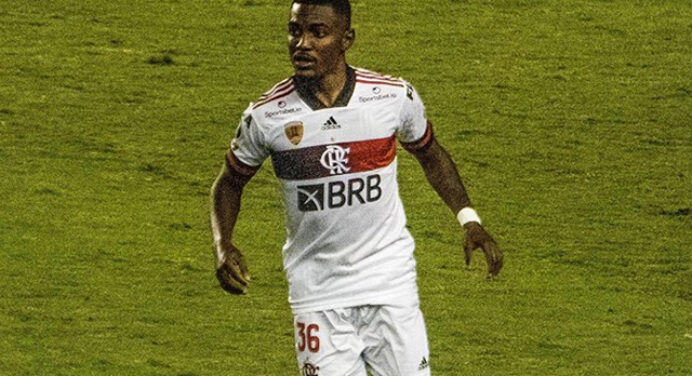 Elenco do Flamengo para jogo contra o Palmeiras tem média de idade de 20 anos