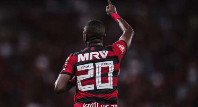 De volta às origens! Vinicius Jr relembra tempos de Fla e anuncia que irá vestir a 20 no Real