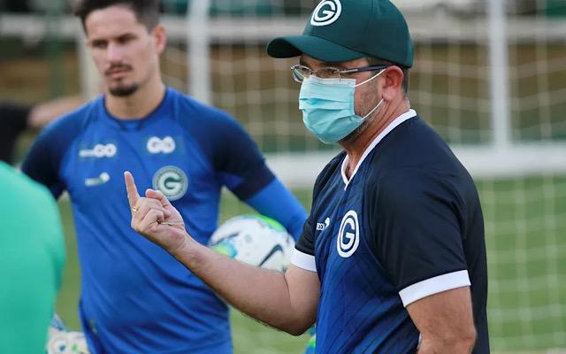 De olho no rival: Goiás tem quatro desfalques para jogo contra o Flamengo