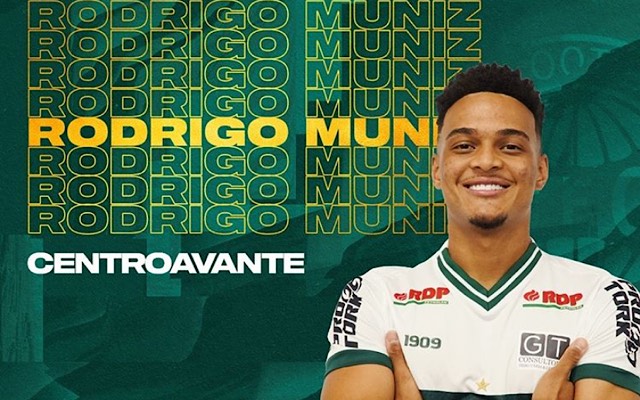 Cria do Flamengo, Rodrigo Muniz é anunciado pelo Coritiba