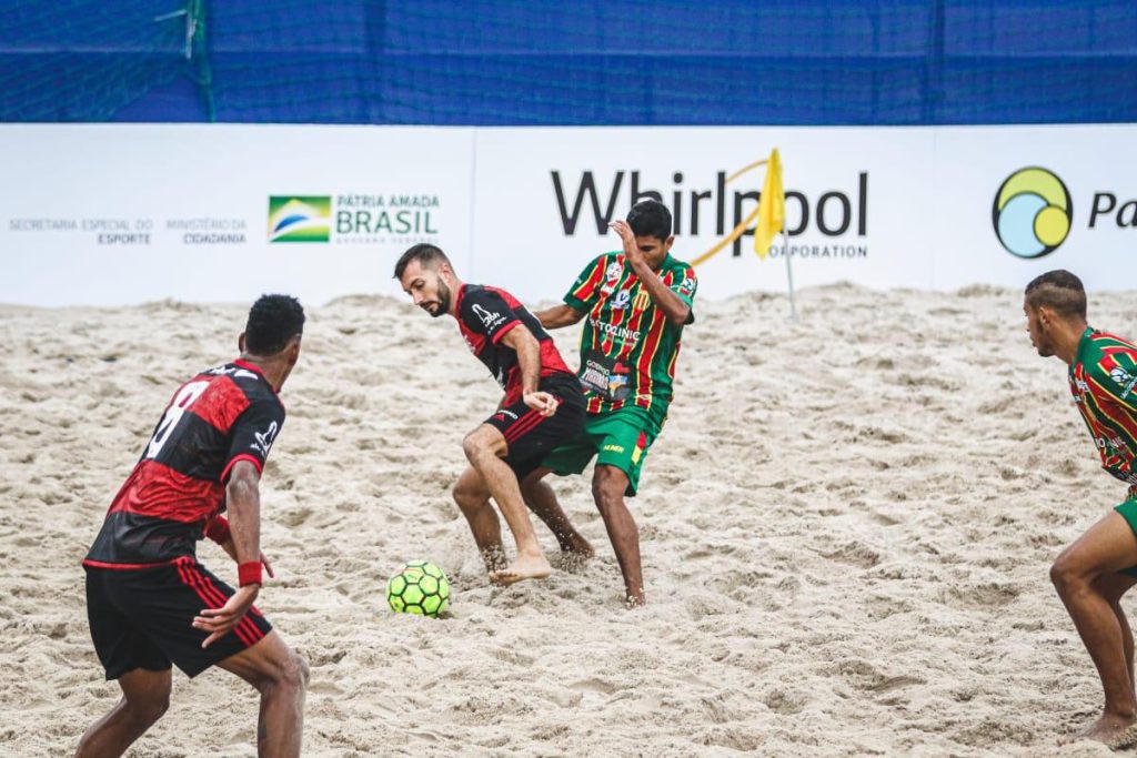 Flamengo fica em segundo no grupo e pega o Vasco na semifinal do Brasileiro de Futebol de Areia