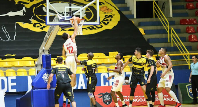 Flamengo vence o Campo Mourão e mantém invencibilidade no Novo Basquete Brasil