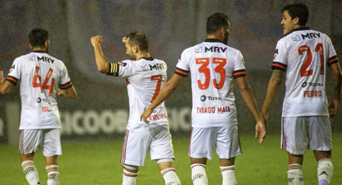 Flamengo estuda logística para ter convocados no segundo jogo das quartas da Copa do Brasil