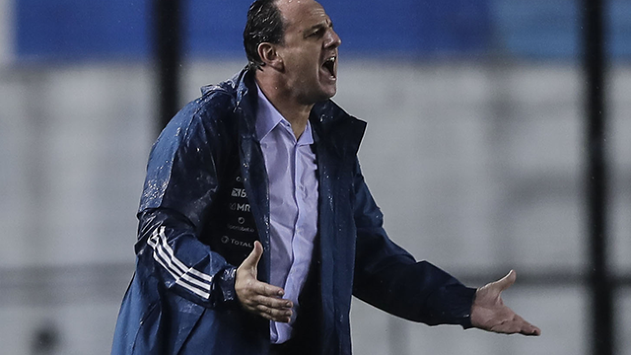 Ceni alerta para parte física e reclama: “Jogadores retornaram lesionados  da Seleção Brasileira” - Flamengo | Coluna do Fla