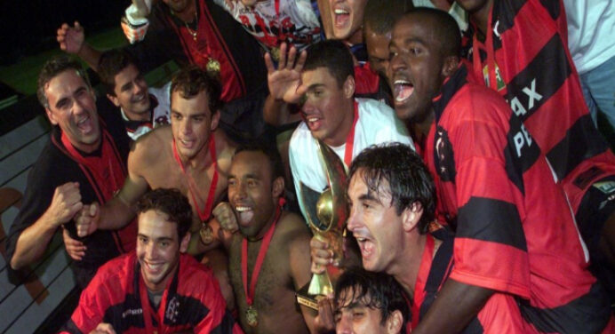 Nas redes, Flamengo comemora aniversário de 21 anos do título da Copa Mercosul de 1999