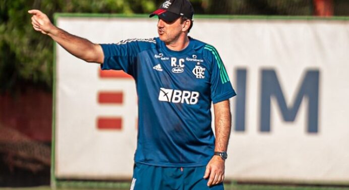 Flamengo se reapresenta na tarde desta terça após folga de elenco