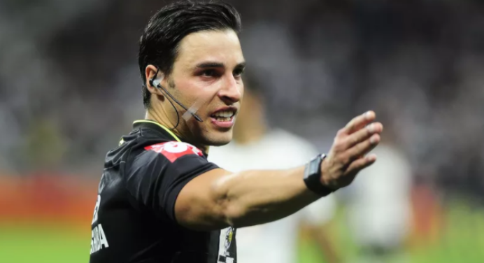 Arbitragem paranaense é escalada para apitar Grêmio x Flamengo