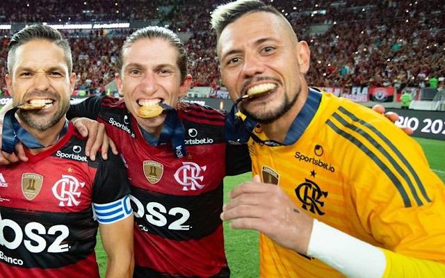 Filipe Luís, Diego Alves e mais: veja jogadores em fim de contrato com o Flamengo