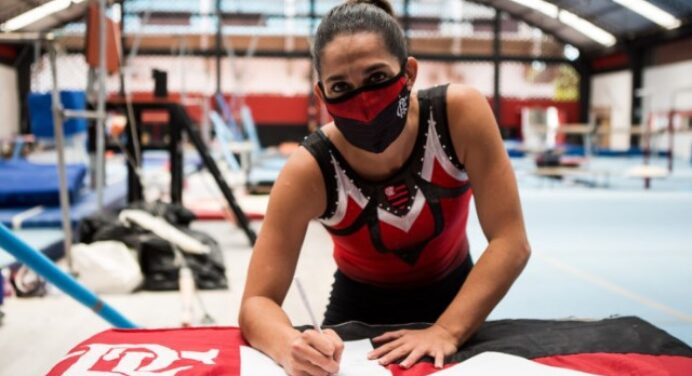 Flamengo renova com ginasta Daniele Hypolito por mais uma temporada
