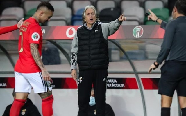 Sem Títulos Na Temporada Jorge Jesus Promete Permanência No Benfica