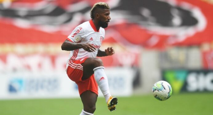 Flamengo prevê retorno de Rodinei ao elenco: “Grande jogador”