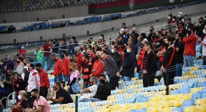 FERJ cede à pressão, e Flamengo x Fluminense não terá convidados na final do Carioca