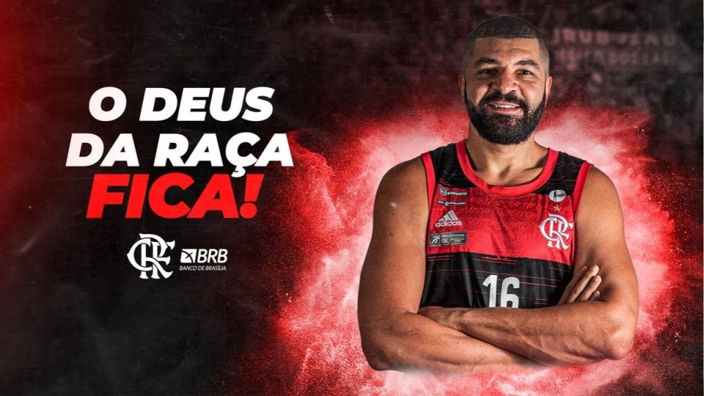 Flamengo anuncia renovação de contrato por mais duas temporadas com Olivinha, o Deus da raça