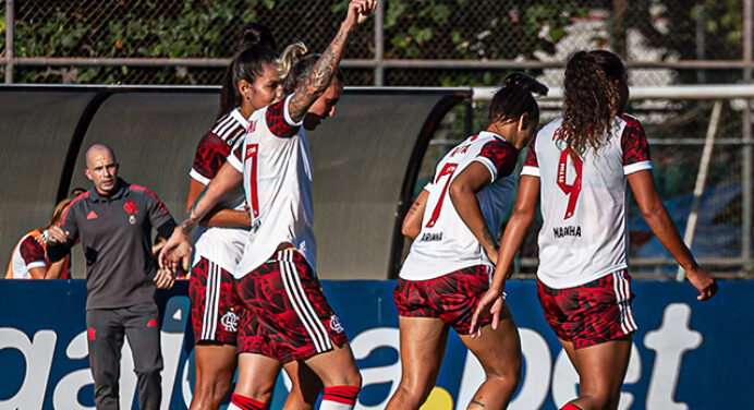 Flamengo se vê pressionado e precisa vencer Kindermann, pelo Campeonato Brasileiro Feminino