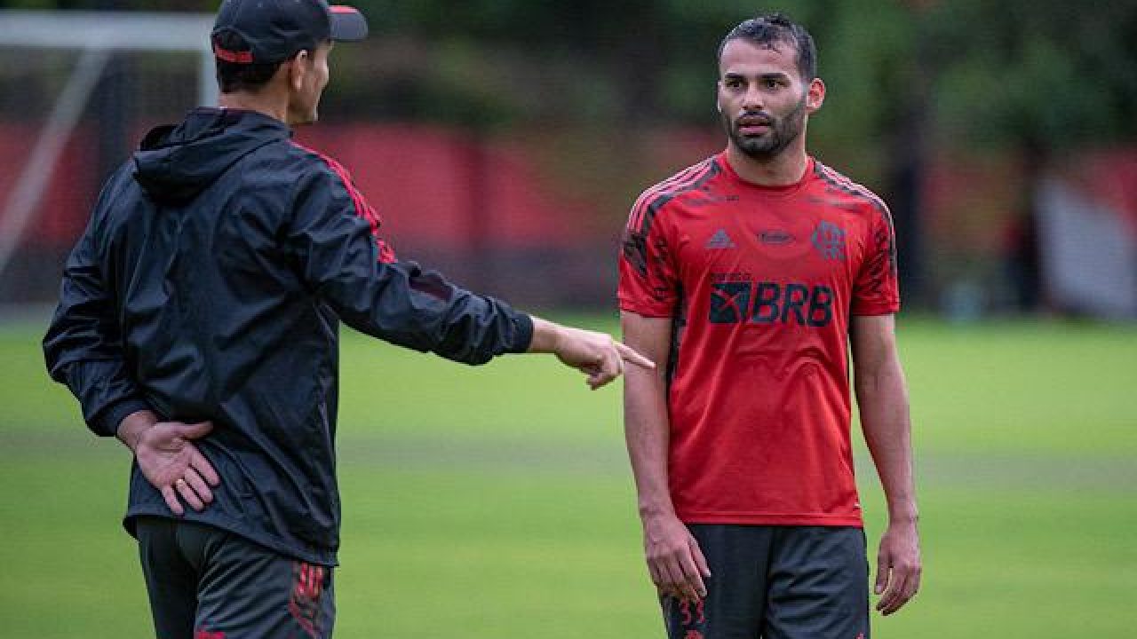 Thiago Maia deve voltar a ser relacionado em jogo do Flamengo; treino desta  sexta define situação - Flamengo | Coluna do Fla