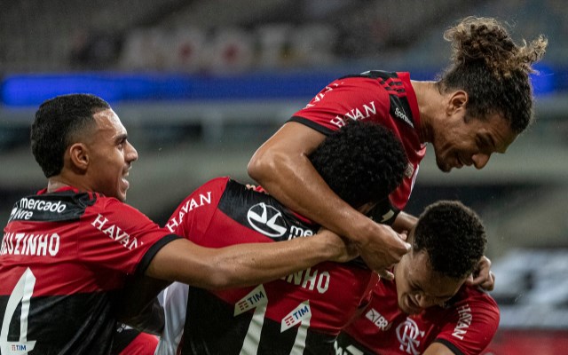 Flamengo Desbanca Gigantes Europeus E Aparece Em Ranking Mundial De Clubes Que Mais Faturaram Nesta Janela Flamengo Coluna Do Fla