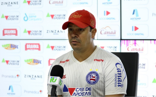 Repleto de desfalques, técnico do Bahia tenta fazer mistério com escalação para encarar Flamengo